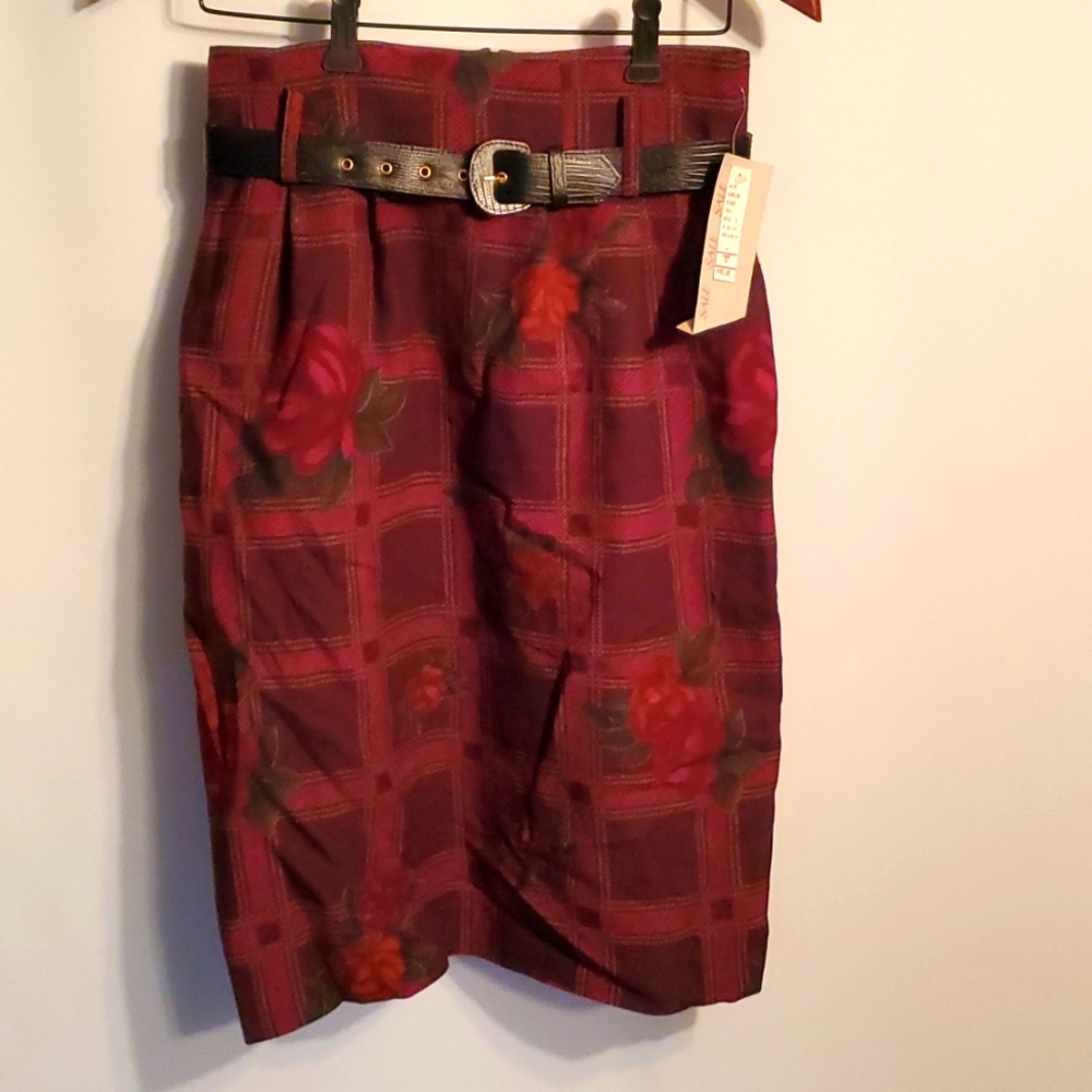 Vintage Bellessa skirt w/belt Nwt